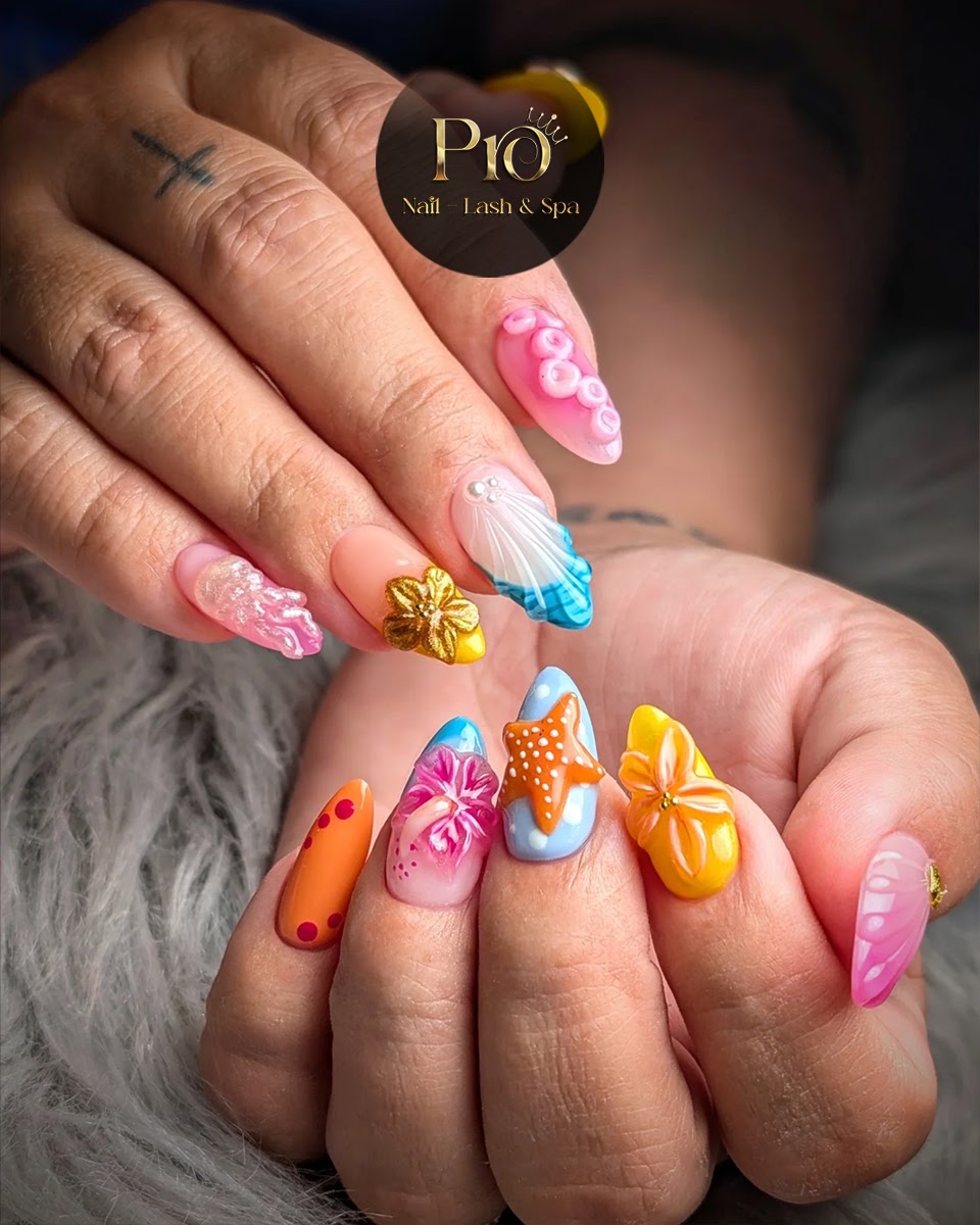 Pro Nail Lash & Spa nail photo 2
